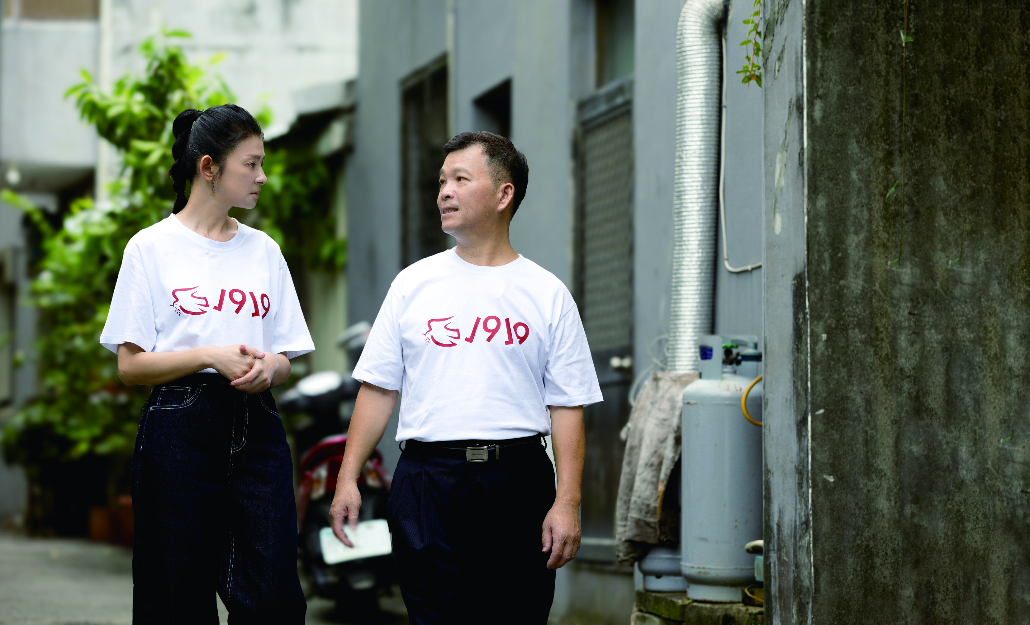 (圖二) 蘇宗怡回想童年與妹妹相依為命住閣樓 呼籲伸出援手陪伴急難家庭度過寒冬 (基督教救助協會提供)